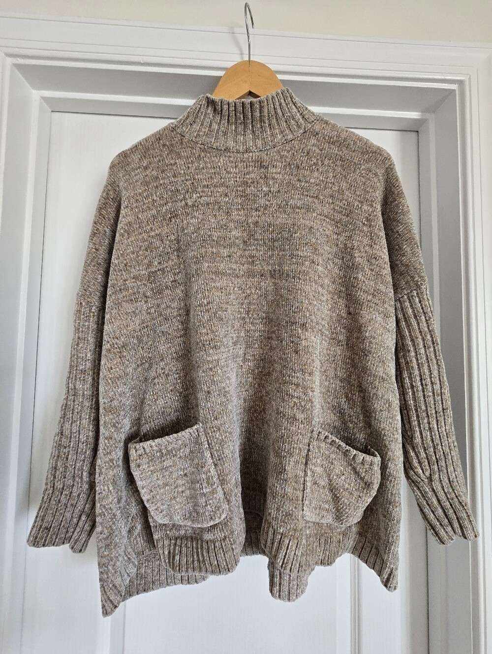 Chenille Pullover Sweater With Pockets Soft Cozy Grayish Beige Medium